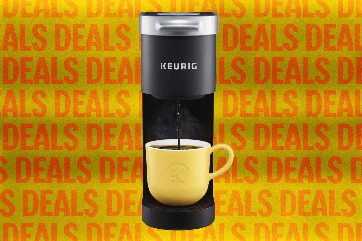 our-favorite-compact-pod-coffee-maker-is-$30-off