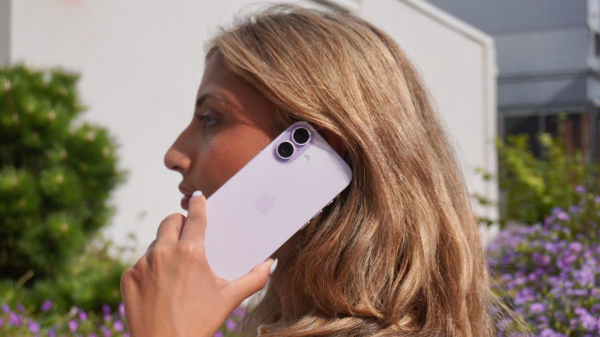 how-to-record-a-phone-call-on-your-iphone-(and-where-and-when-it’s-legal-to-do-so)