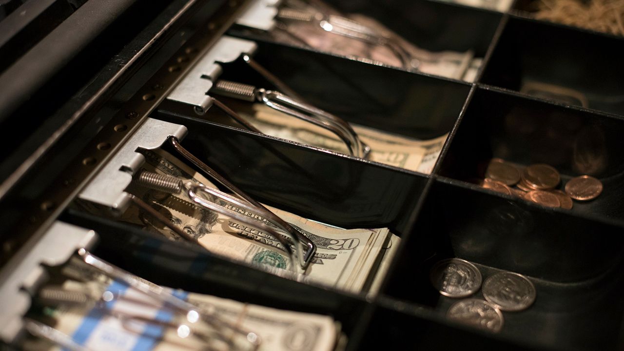 local-sales-tax-collections-in-new-york-up-4.3%-so-far-this-year,-report-says