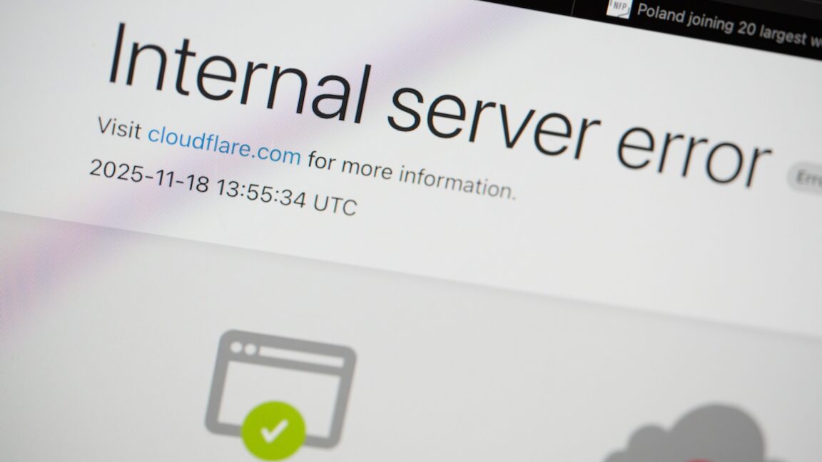 massive-cloudflare-outage-was-triggered-by-file-that-suddenly-doubled-in-size