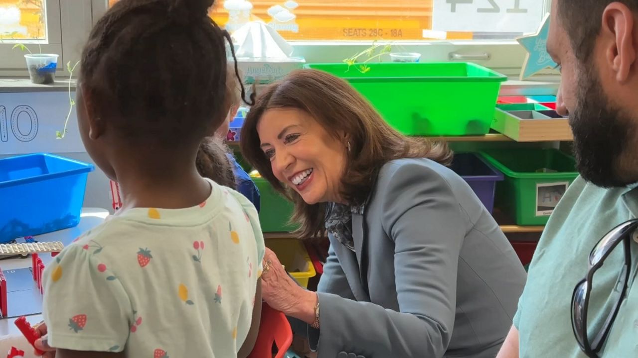 hochul-explores-statewide-universal-child-care-options