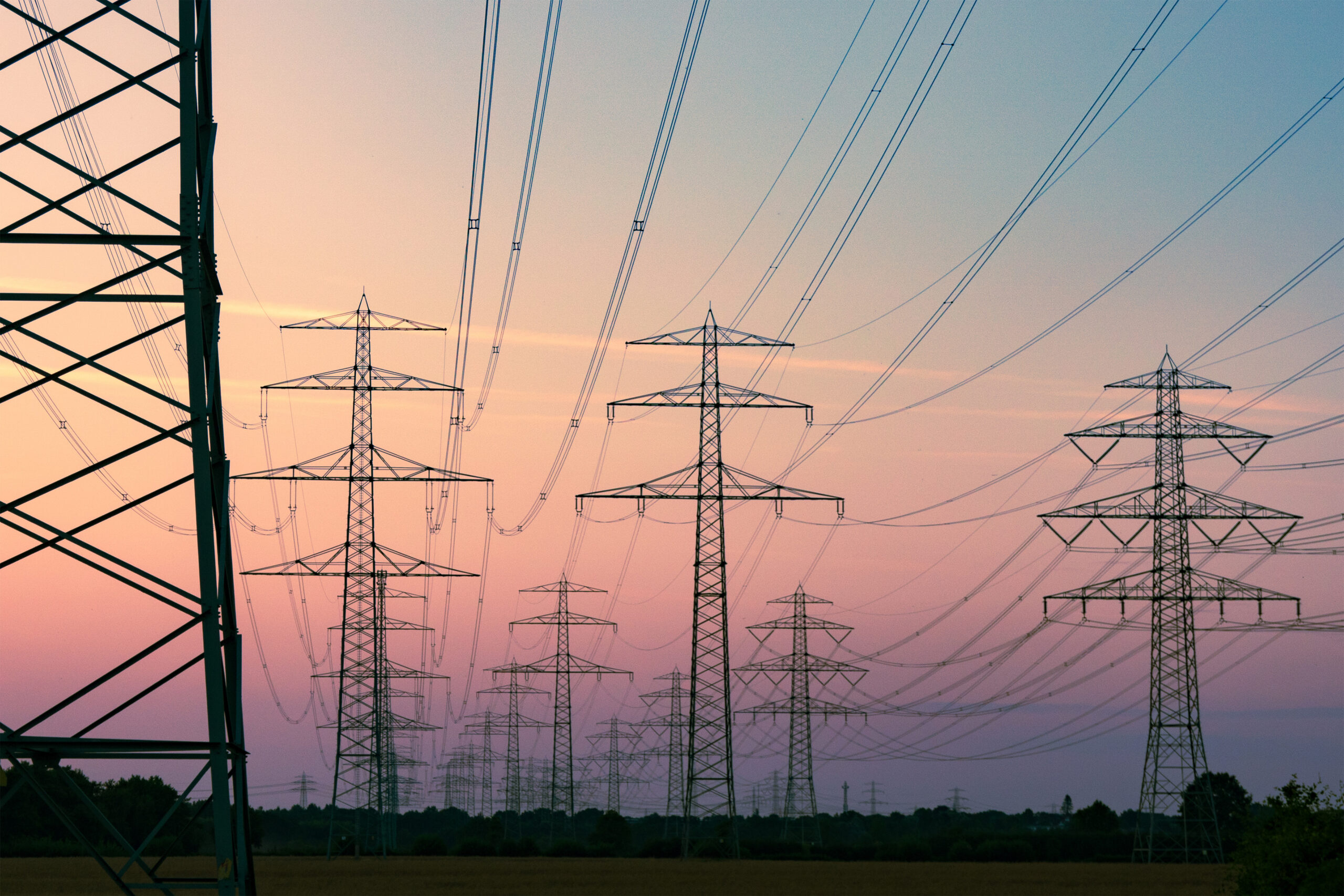 what’s-the-best-way-to-expand-the-us-electricity-grid?