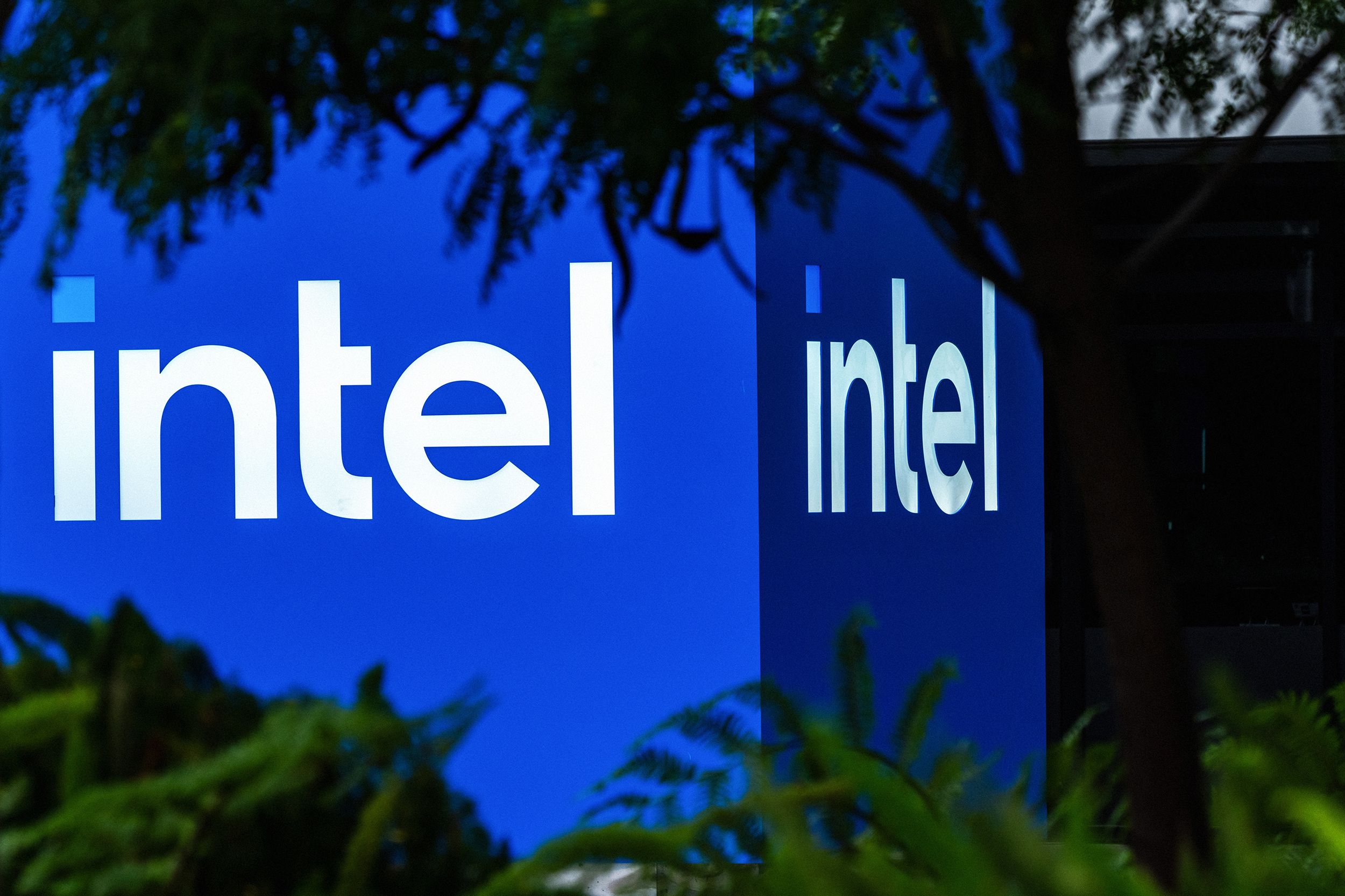 intel-takes-major-step-in-plan-to-acquire-chip-startup-sambanova