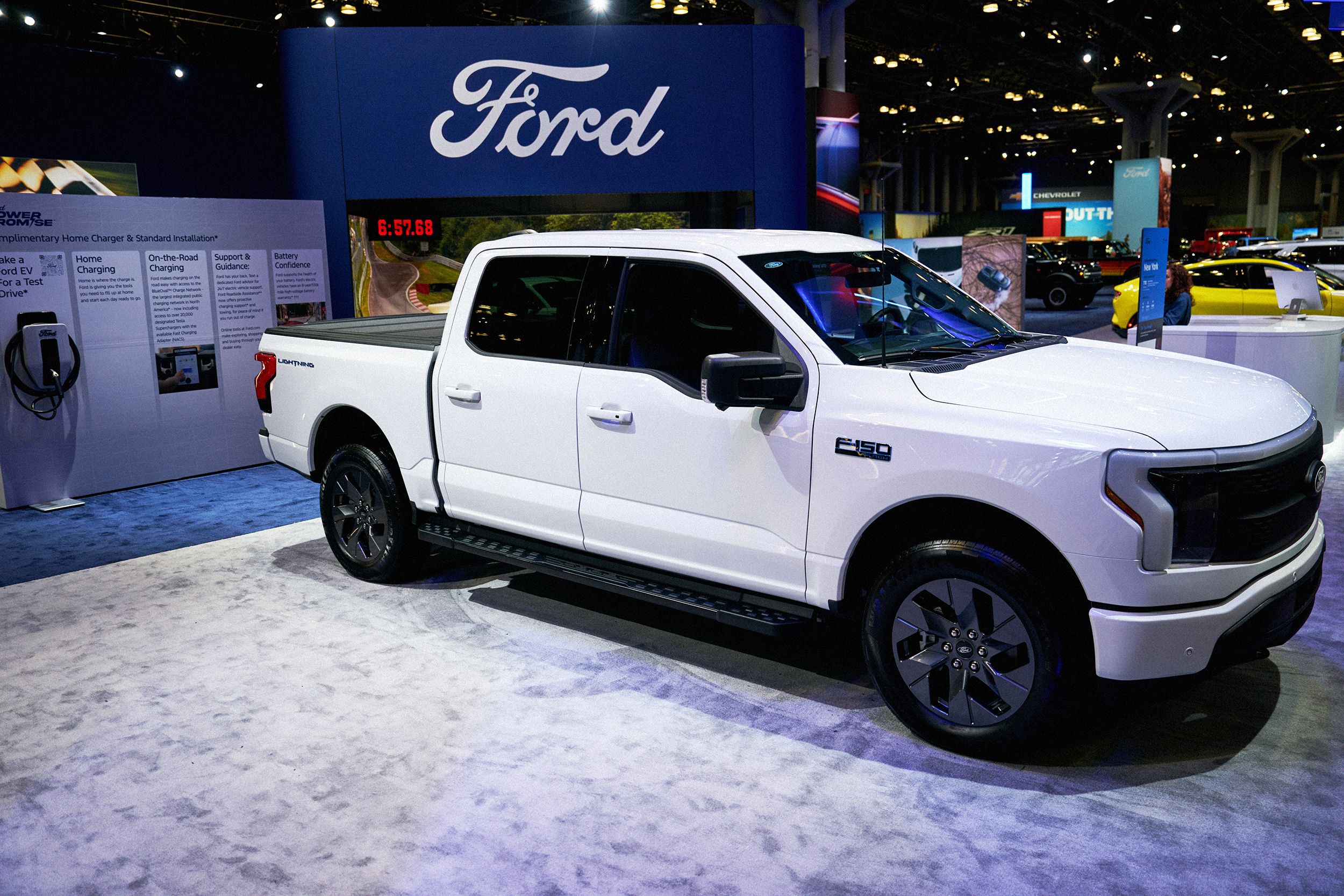 ford-kills-the-all-electric-f-150-as-it-rethinks-its-ev-ambitions